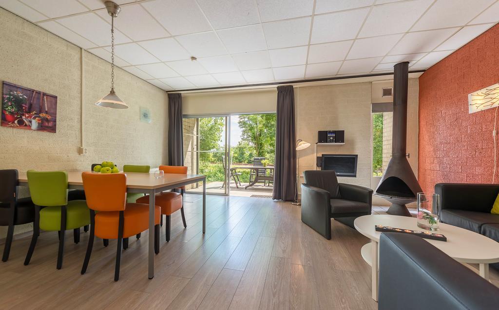 Roompot Schin Op Geul Born Room photo