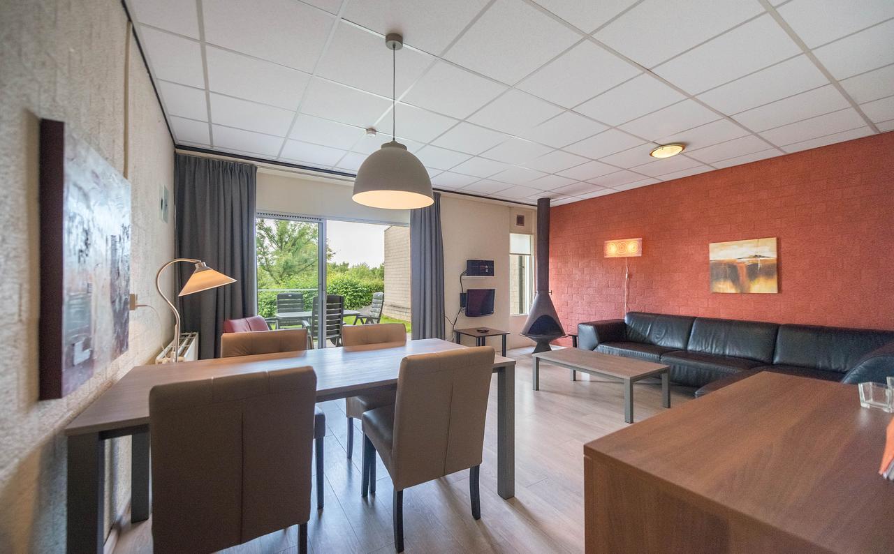 Roompot Schin Op Geul Born Room photo